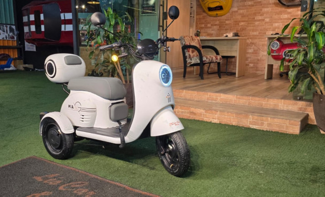 Scooter Elétrica Tri Mia 1000W Zero KM Elétrico