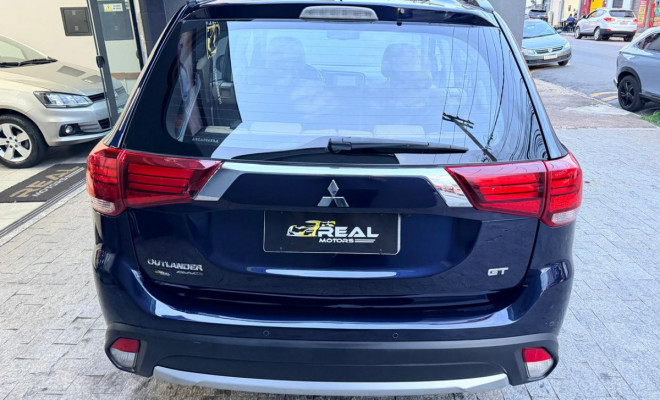 Mitsubishi OUTLANDER 3.0/ GT 3.0 V6 Aut. 2016 Gasolina-13