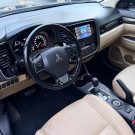 Mitsubishi OUTLANDER 3.0/ GT 3.0 V6 Aut. 2016 Gasolina-11