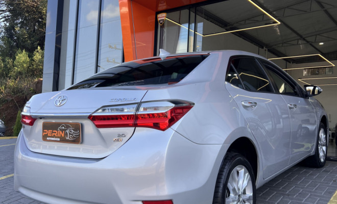 Toyota Corolla XEi 2.0 Flex 16V Aut. 2018 Flex-18