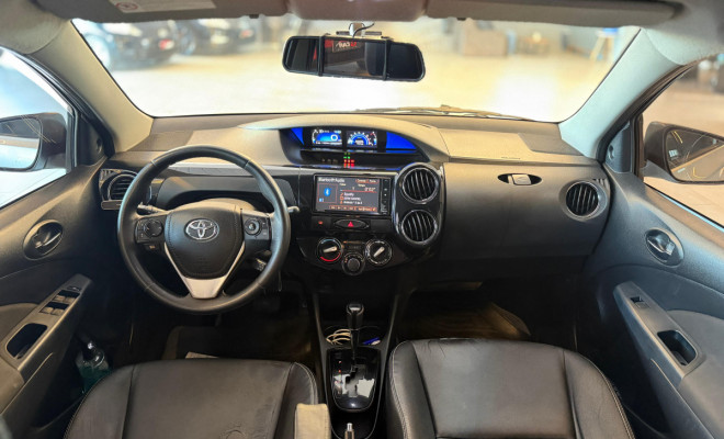 Toyota ETIOS XLS Sedan 1.5 Flex 16V 4p Aut. 2018 Flex-9