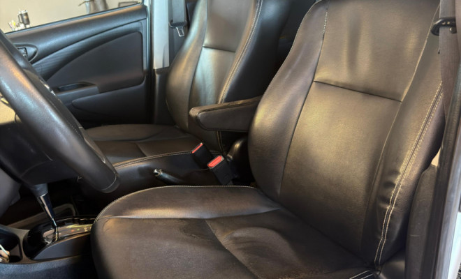 Toyota ETIOS XLS Sedan 1.5 Flex 16V 4p Aut. 2018 Flex-14