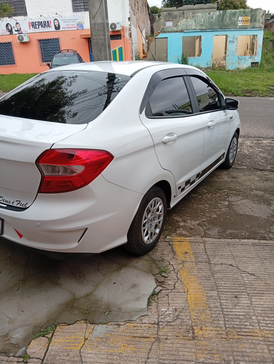 Ford Ka 1.5 Sedan Se 12V Flex 4P Mec. - foto 5