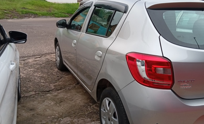Renault Sandero Authentique Flex 1.0 12V 5P - foto 6