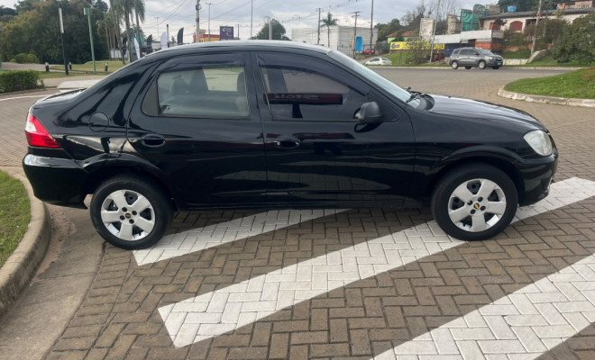 GM - Chevrolet PRISMA  Sed. Maxx/ LT 1.4 8V ECONOF. 4p 2011 Gasolina-2