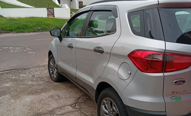 Ford EcoSport Freestyle 2.0 16V Flex 5P - foto 10