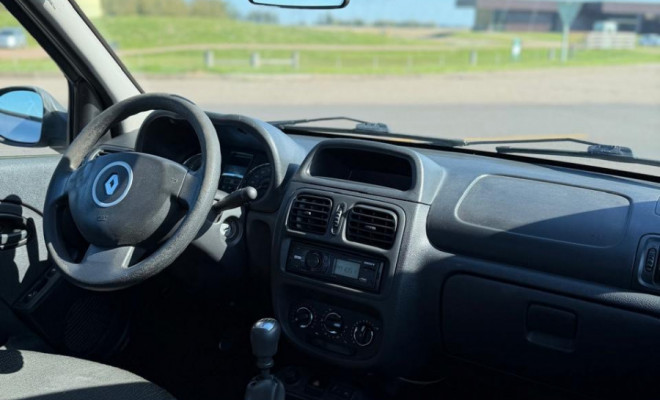 Renault Clio RN/Alizé/Expr./1.0 Hi-Power 16V 5p 2014 Flex-6