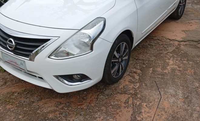 Nissan Versa Sl 1.6 16V Flexstart 4P Aut. - foto 4