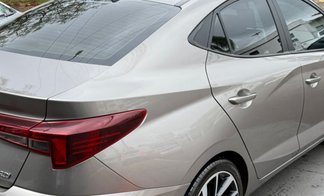 Hyundai HB20S Limited 1.0  Flex 12V Mec. 2023 Flex-8