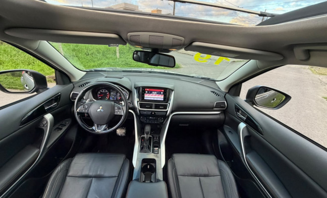 Mitsubishi Eclipse Cross HPE-S 1.5 16V 165cv Aut. 2019 Gasolina-4