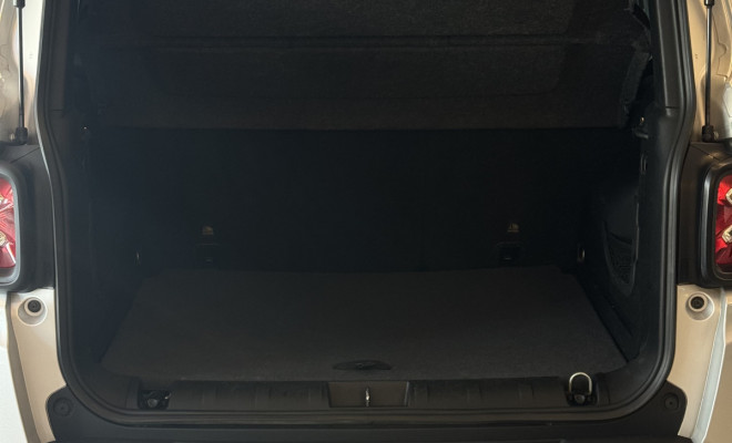 Jeep Renegade Sport 1.8 4x2 Flex 16V Mec. 2018 Flex-26
