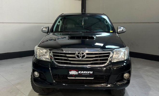Toyota Hilux CD SRV D4-D 4x4 3.0  TDI Dies 2013 Diesel-1