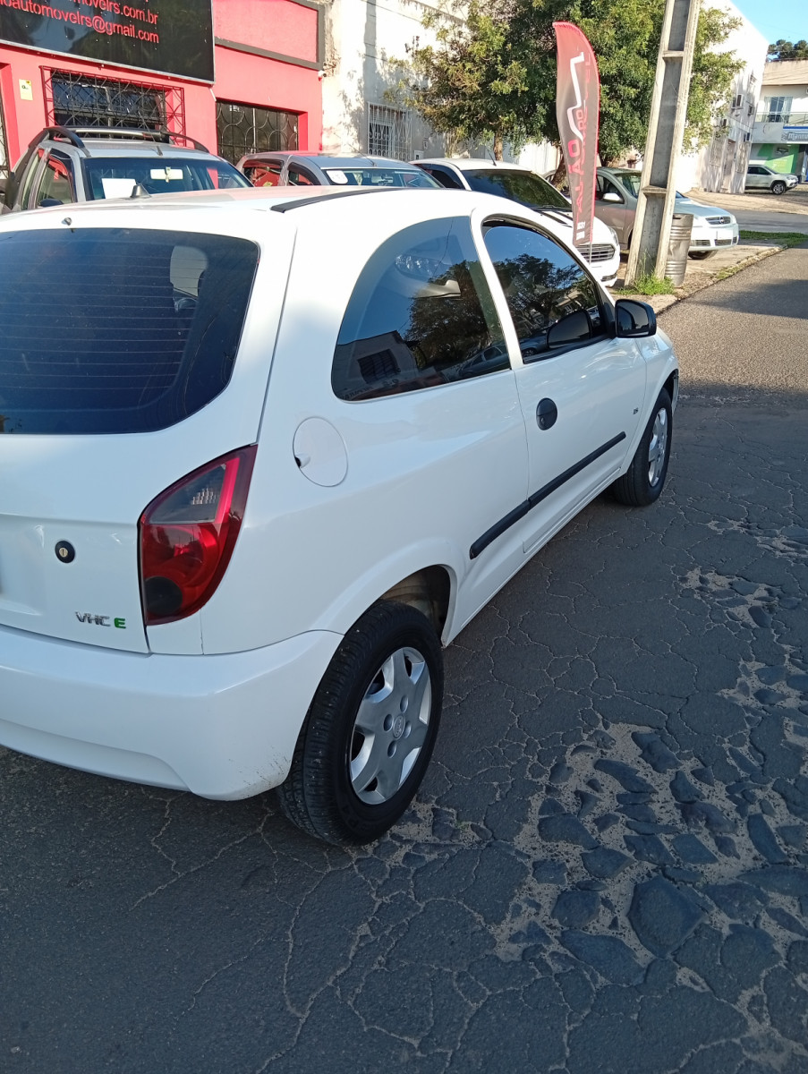Chevrolet Celta Life Ls 1.0 Mpfi 8V Flexpower 3P - foto 5