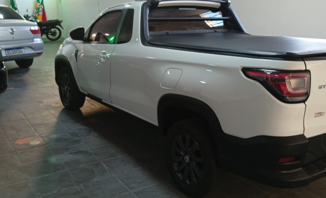 Fiat Strada Freedom 1.3 Flex 8V  CS Plus 2023 Flex-1