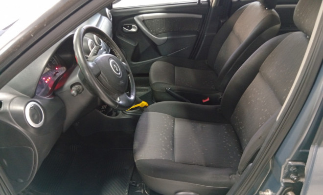 Renault Logan Expression Hi Flex 1.6 8V 4P - foto 14