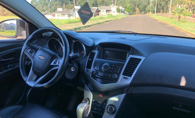 GM - Chevrolet CRUZE LT 1.8 16V FlexPower 4p Aut. 2012 Flex-1