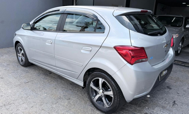 GM - Chevrolet ONIX HATCH LTZ 1.4 8V FlexPower 5p Aut. 2017 Flex-5