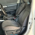 Kia Motors Cerato 1.6 16V Mec. 2010 Gasolina-10