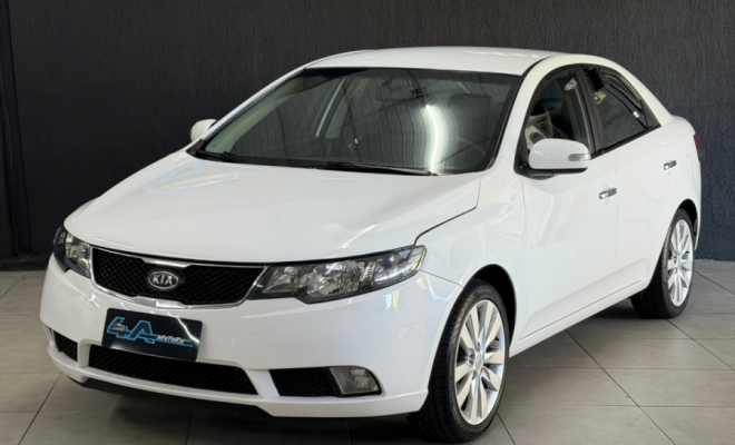 Kia Motors Cerato 1.6 16V Mec. 2010 Gasolina