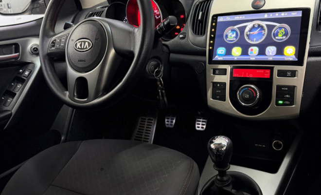 Kia Motors Cerato 1.6 16V Mec. 2010 Gasolina-7