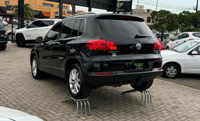 VW - VolksWagen TIGUAN 2.0 TSI 16V 200cv Tiptronic 5p 2012 Gasolina-3