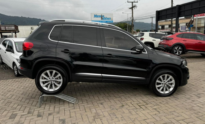 VW - VolksWagen TIGUAN 2.0 TSI 16V 200cv Tiptronic 5p 2012 Gasolina-21