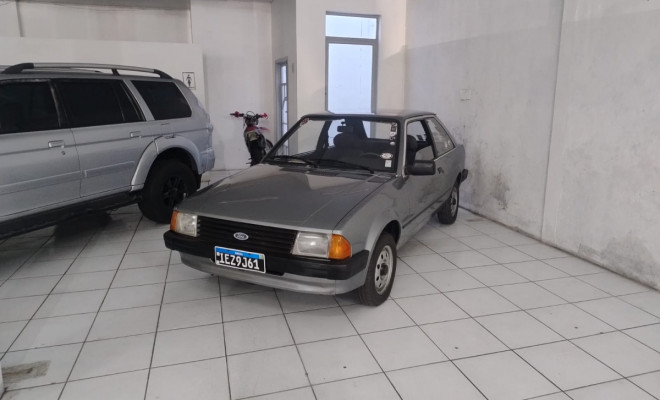 Ford Escort L/LX 1.6 1985 Álcool-3