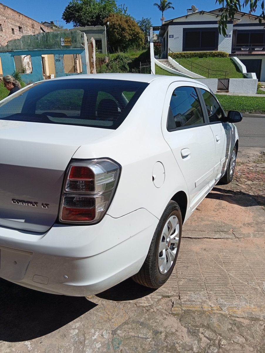 Chevrolet Cobalt LT 1.4 8V Flexpower Econoflex 4P - foto 7