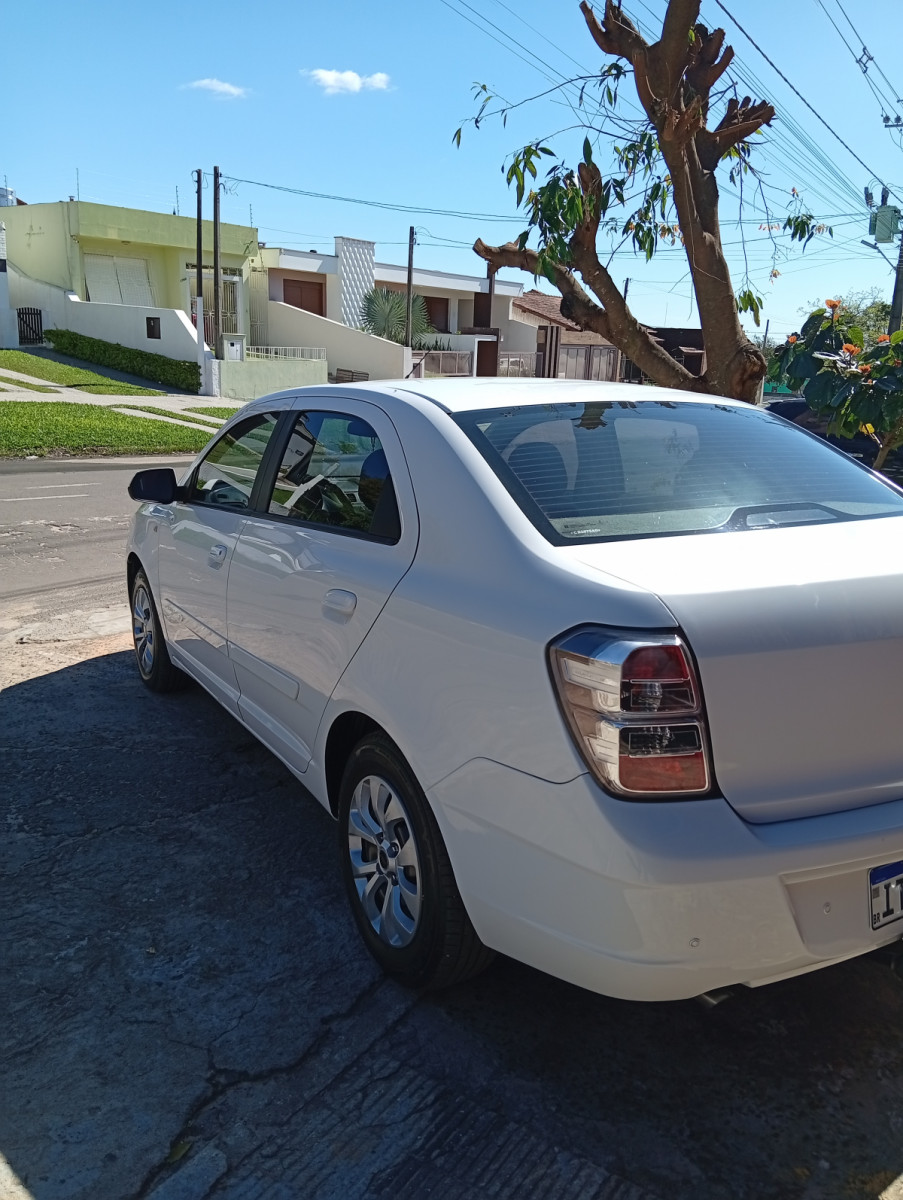 Chevrolet Cobalt LT 1.4 8V Flexpower Econoflex 4P - foto 5