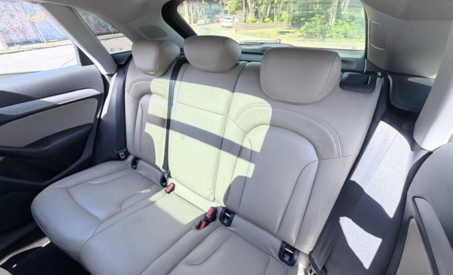 Audi Q3 2.0 TFSI Quat. 170/180cv S-tronic 5p 2013 Gasolina-0