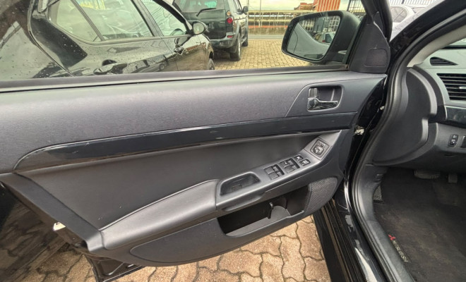 Mitsubishi Lancer 2.0 16V 160cv Aut. 2014 Gasolina-1