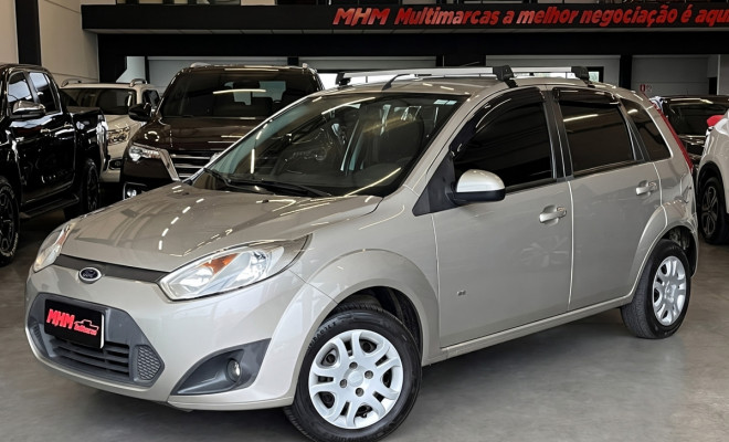 Ford Fiesta SE 1.0 8V Flex 5p 2014 Flex