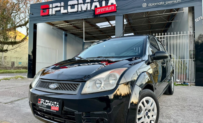 Ford Fiesta 1.0 8V Flex - 2010