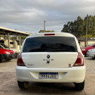 Renault Clio Expression 10/16VH 2014 Gasolina-2