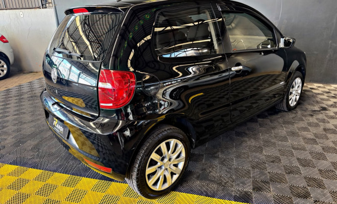 VW - VolksWagen Fox 1.0 Mi Total Flex 8V 3p 2011 Flex-0