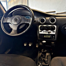 GM - Chevrolet Celta 1.4/ Super/ Energy 1.4 8V 85cv 3p 2005 Gasolina-2