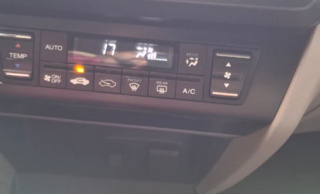Honda Civic Sedan LXR 2.0 Flexone 16V Aut. 4p 2016 Flex-10