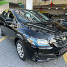 GM - Chevrolet ONIX HATCH LT 1.4 8V FlexPower 5p Mec. 2013 Flex-4