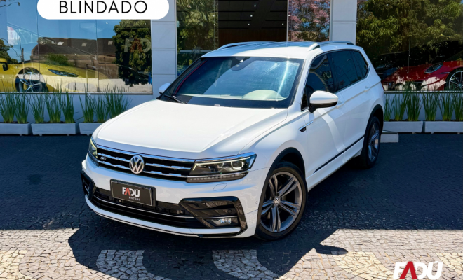 VW - VolksWagen TIGUAN Allspac R-Line 350 TSI 2.0 4x4 2020 Gasolina