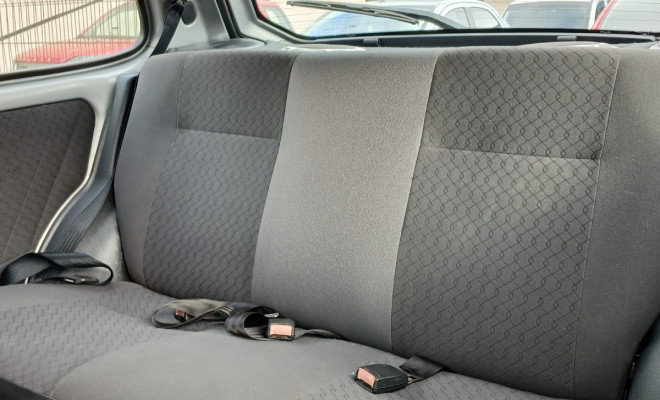 Fiat Palio 1.0/ Trofeo 1.0 Fire/ Fire Flex 2p 2005 Gasolina-4