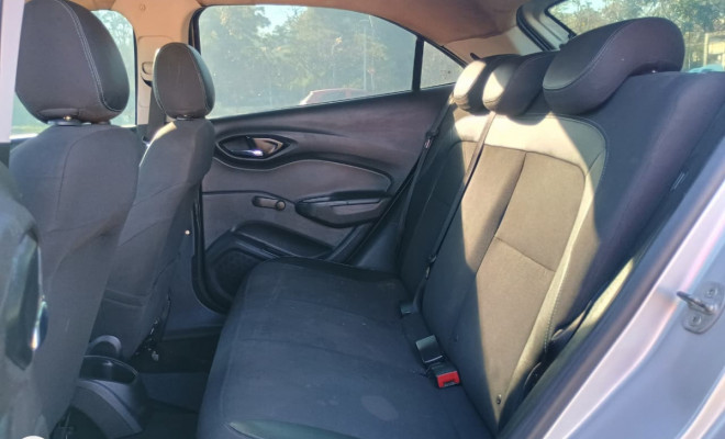 GM - Chevrolet ONIX HATCH LT 1.0 8V FlexPower 5p Mec. 2019 Flex-5