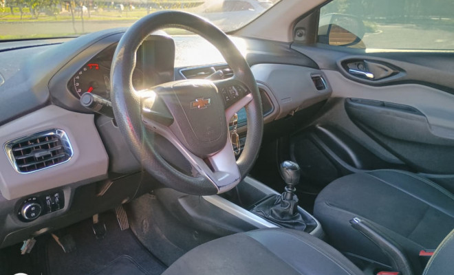 GM - Chevrolet ONIX HATCH LT 1.0 8V FlexPower 5p Mec. 2019 Flex-4