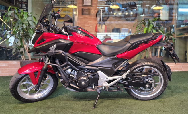 HONDA NC 750X/NC 750X ABS 2021 Gasolina-4
