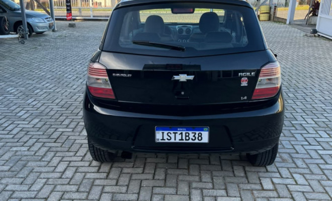 GM - Chevrolet AGILE LTZ 1.4 MPFI 8V FlexPower 5p 2012 Gasolina-2