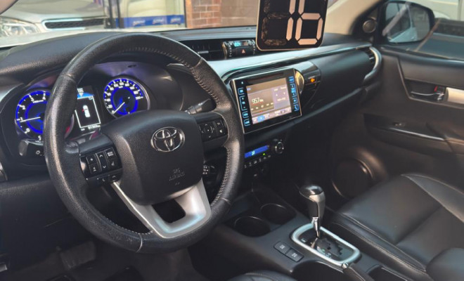Hilux SRV 4x4 2.8 Aut. 2016 Diesel - Completíssima, Robusta e com Baixa Quilometragem!-7