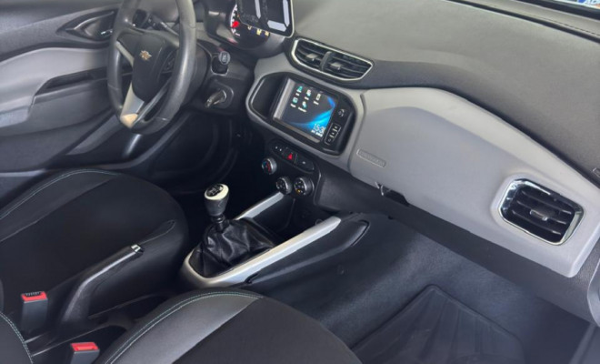 Onix Hatch LT 1.4 2019 - Econômico, Completo e com Baixa Quilometragem!-7