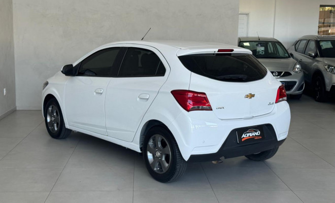 Onix Hatch LT 1.4 2019 - Econômico, Completo e com Baixa Quilometragem!-14