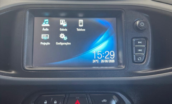 Onix Hatch LT 1.4 2019 - Econômico, Completo e com Baixa Quilometragem!-6