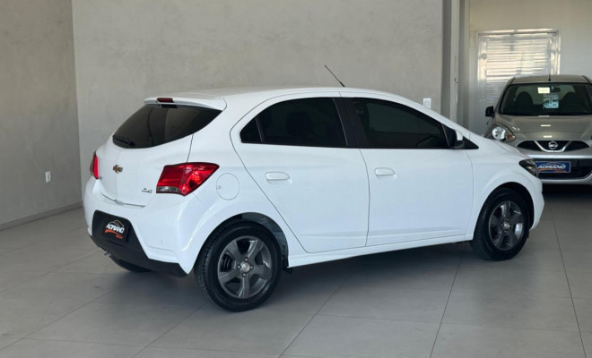 Onix Hatch LT 1.4 2019 - Econômico, Completo e com Baixa Quilometragem!-15