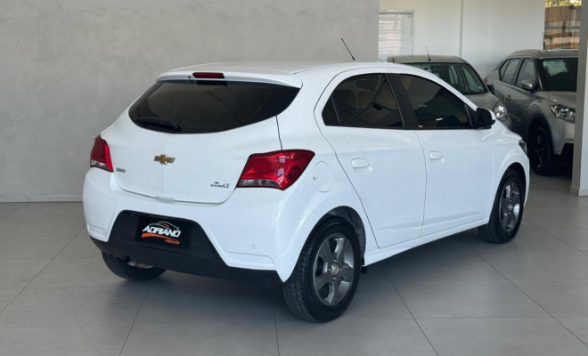 Onix Hatch LT 1.4 2019 - Econômico, Completo e com Baixa Quilometragem!-2